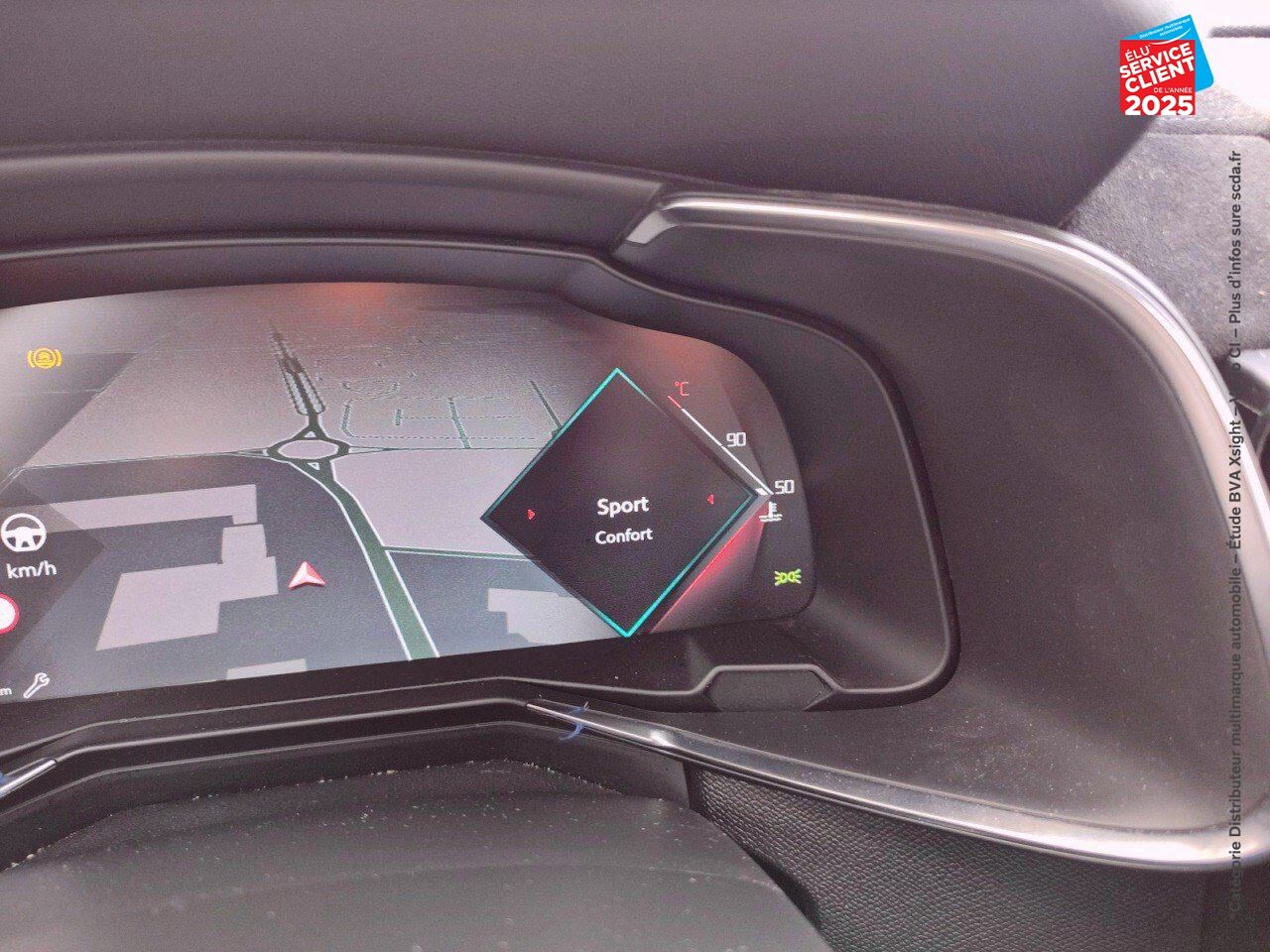 Véhicule d'occasion DS DS 7 CROSSBACK PURETECH 225CH PERFORMANCE LINE + AUTOMATIQUE chez Hyundai Epernay