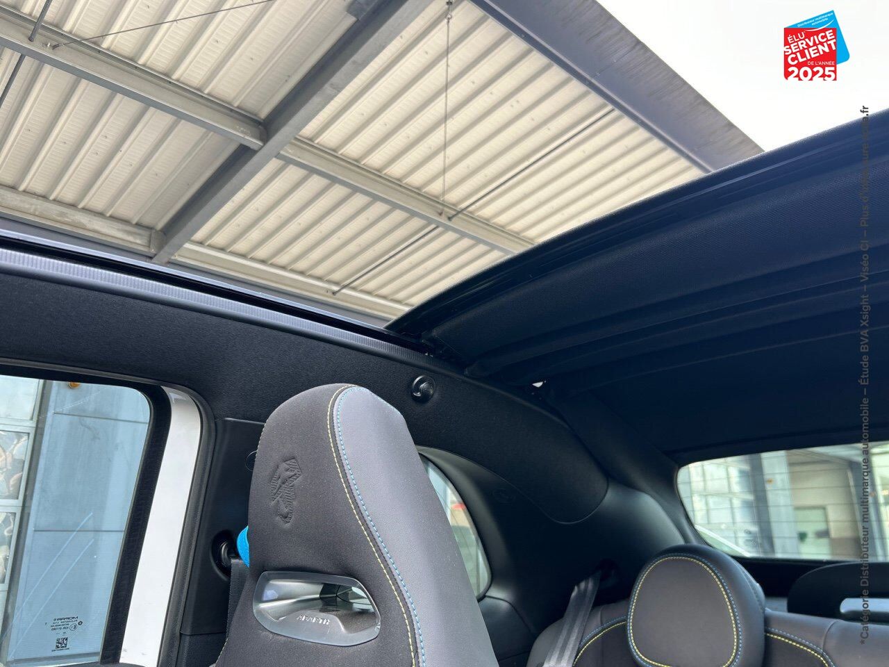 Véhicule d'occasion ABARTH 500C E 155CH PACK 4CV chez BMW Besançon