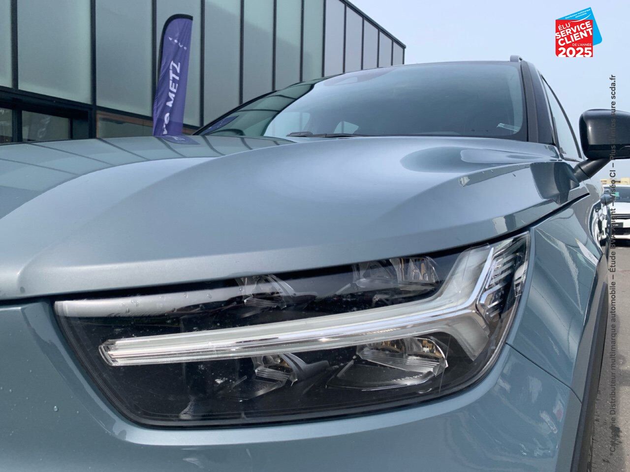 Véhicule d'occasion VOLVO XC40 T3 163CH R-DESIGN GEARTRONIC 8 CAMERA CARPLAY chez Hyundai Chalons