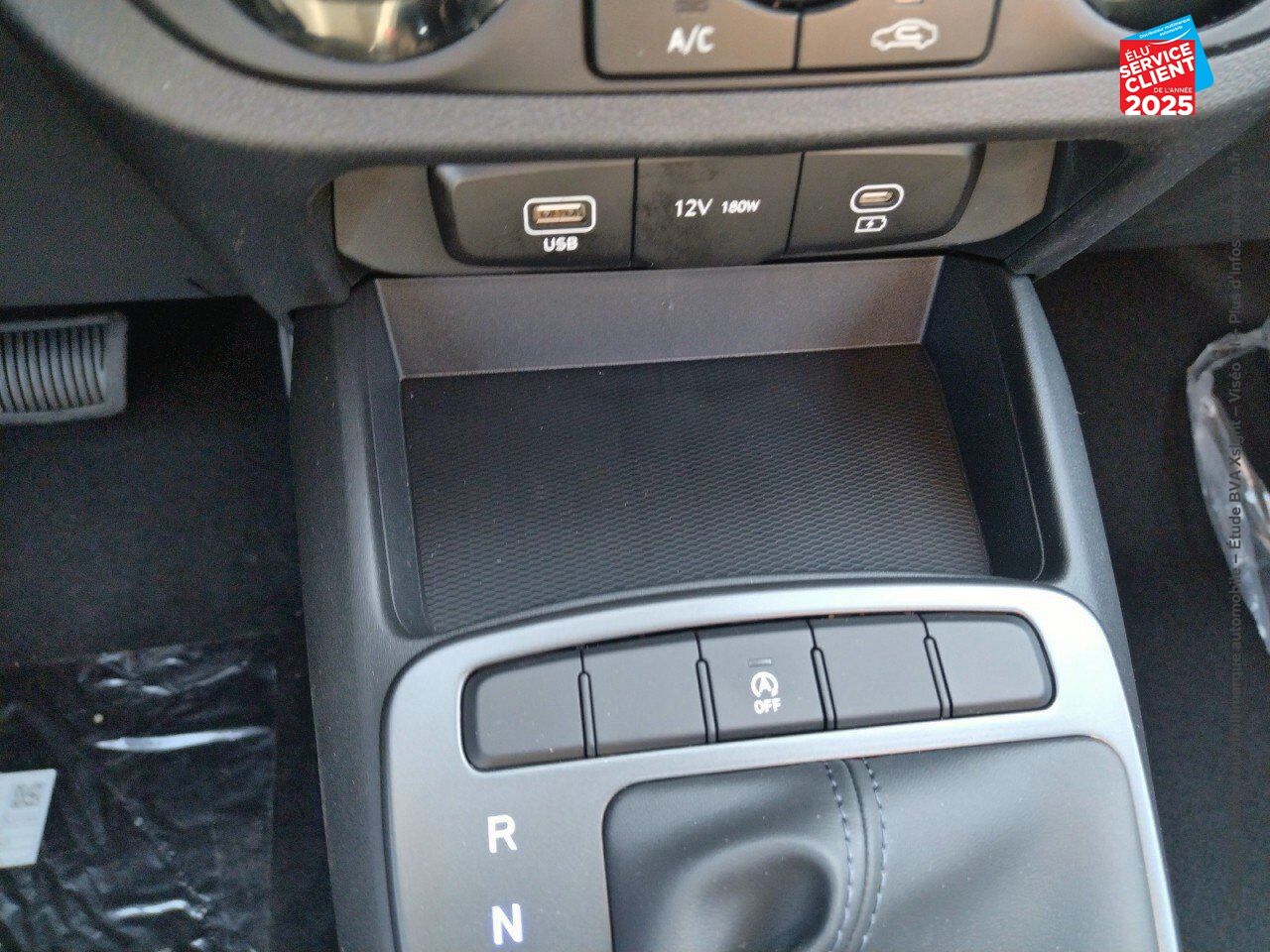 Véhicule d'occasion HYUNDAI I10 1.0 63CH ECO INTUITIVE BVR chez Toyota Verdun