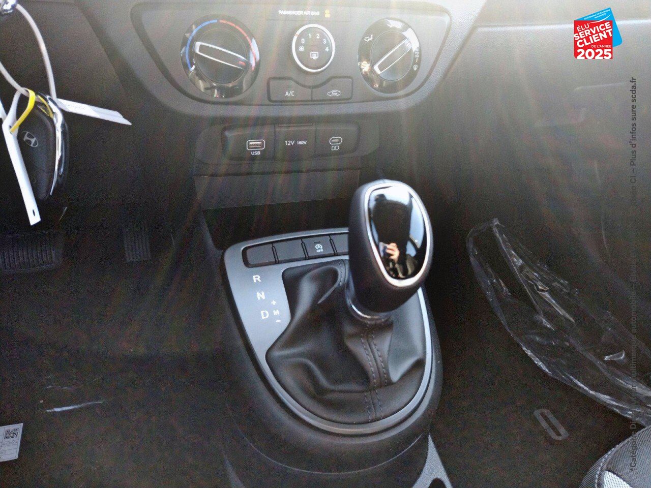 Véhicule d'occasion HYUNDAI I10 1.0 63CH ECO INTUITIVE BVR chez Toyota Verdun