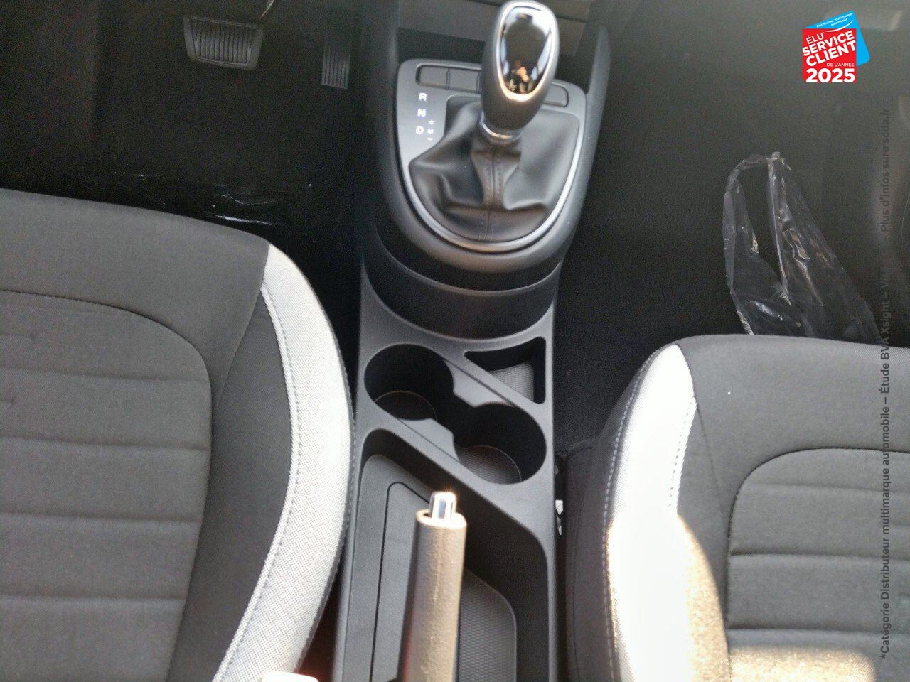 Véhicule d'occasion HYUNDAI I10 1.0 63CH ECO INTUITIVE BVR chez Toyota Verdun