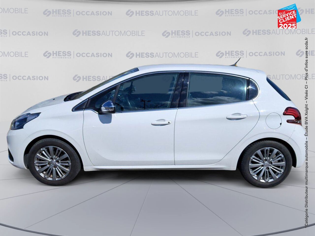 Véhicule d'occasion PEUGEOT 208 1.2 PURETECH 82CH ALLURE 5P GPS chez Hyundai Chalons