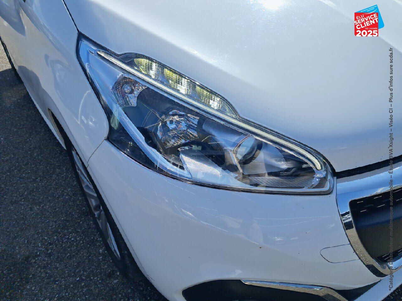 Véhicule d'occasion PEUGEOT 208 1.2 PURETECH 82CH ALLURE 5P GPS chez Hyundai Chalons