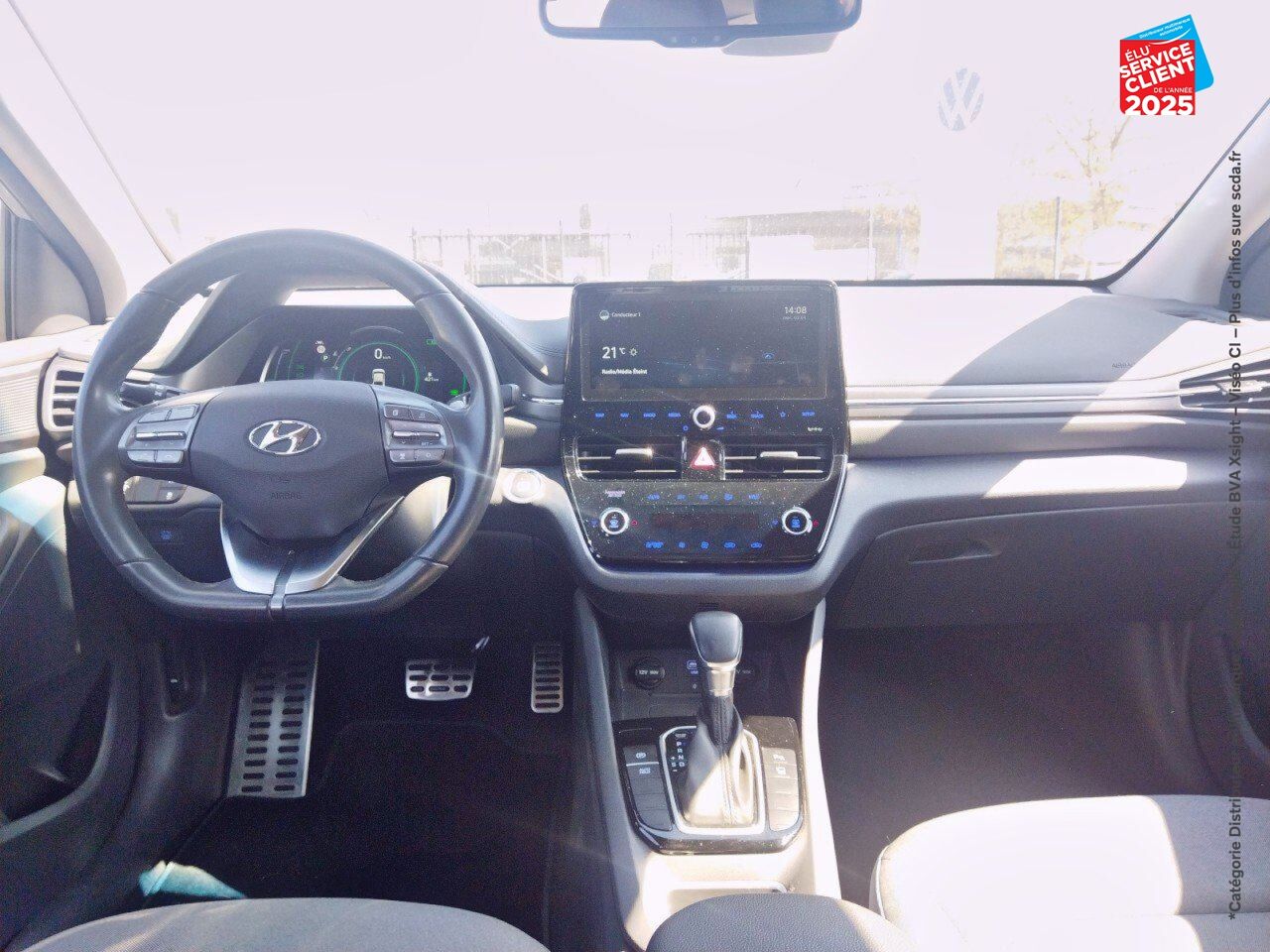 Véhicule d'occasion HYUNDAI IONIQ HYBRID 141CH CREATIVE TOUVRANT GPS CAMERA chez Hyundai Chalons