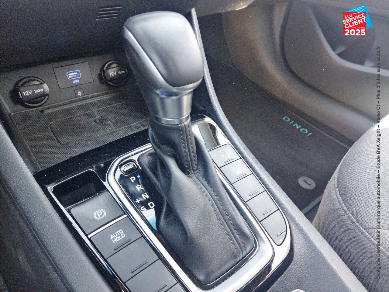 Véhicule d'occasion HYUNDAI IONIQ HYBRID 141CH CREATIVE TOUVRANT GPS CAMERA chez Hyundai Chalons
