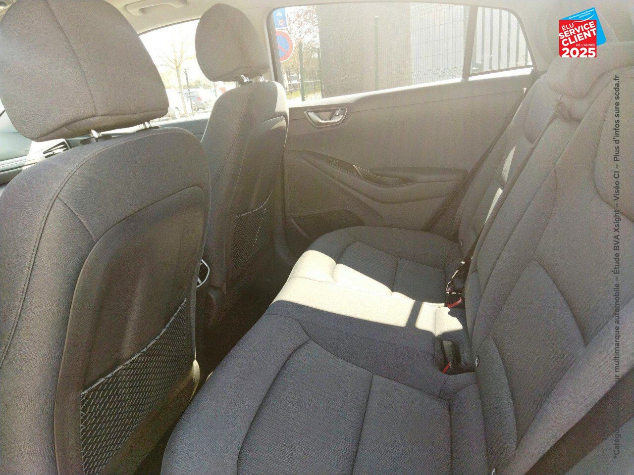 Véhicule d'occasion HYUNDAI IONIQ HYBRID 141CH CREATIVE TOUVRANT GPS CAMERA chez Hyundai Chalons