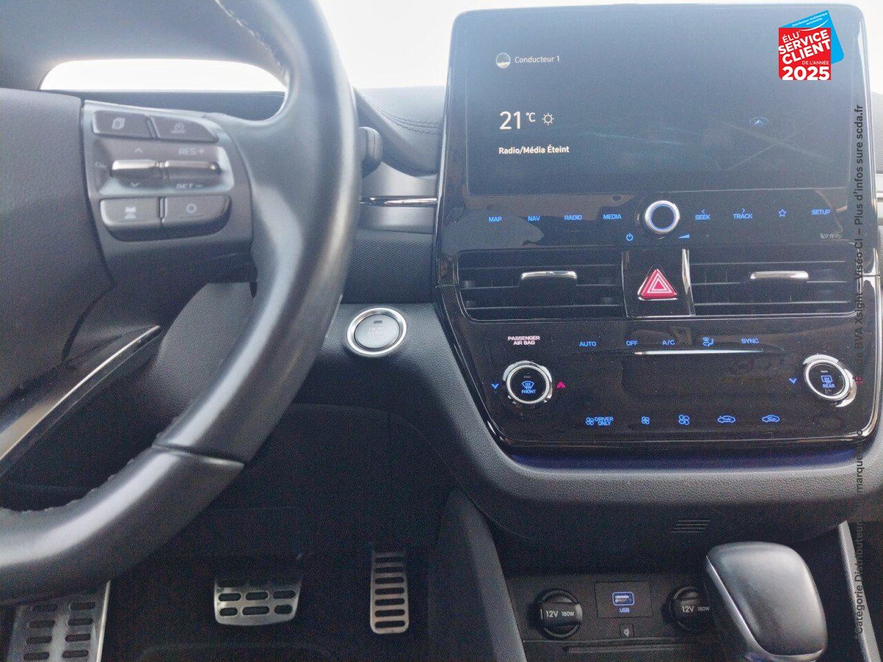 Véhicule d'occasion HYUNDAI IONIQ HYBRID 141CH CREATIVE TOUVRANT GPS CAMERA chez Hyundai Chalons