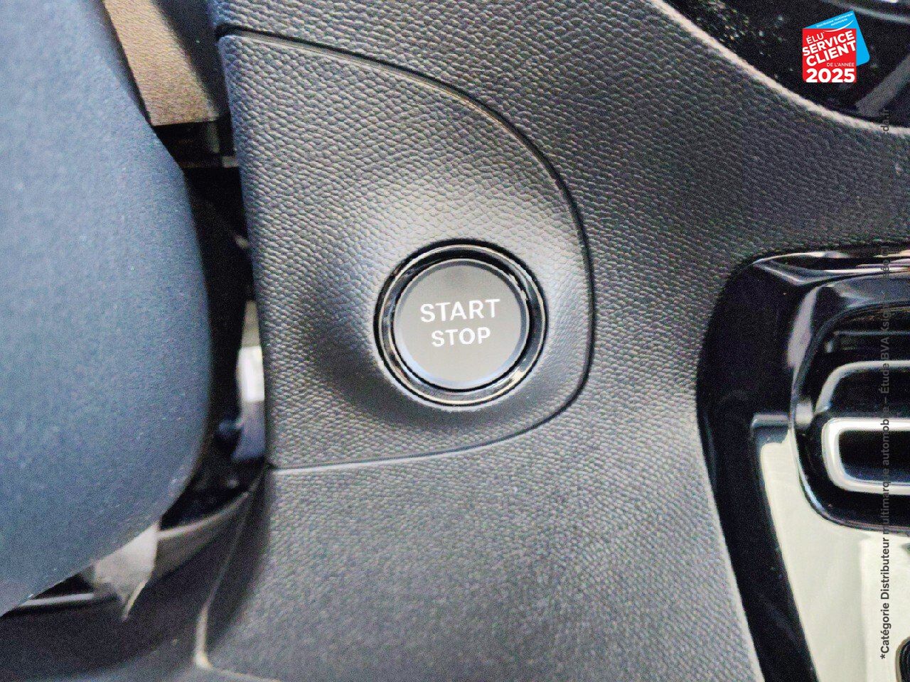 Véhicule neuf OPEL MOKKA ELECTRIC 156CH GS chez Opel Saint-Dizier