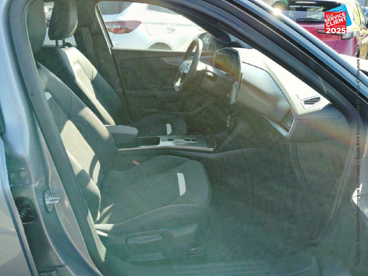 Véhicule neuf OPEL MOKKA ELECTRIC 156CH GS chez Opel Saint-Dizier
