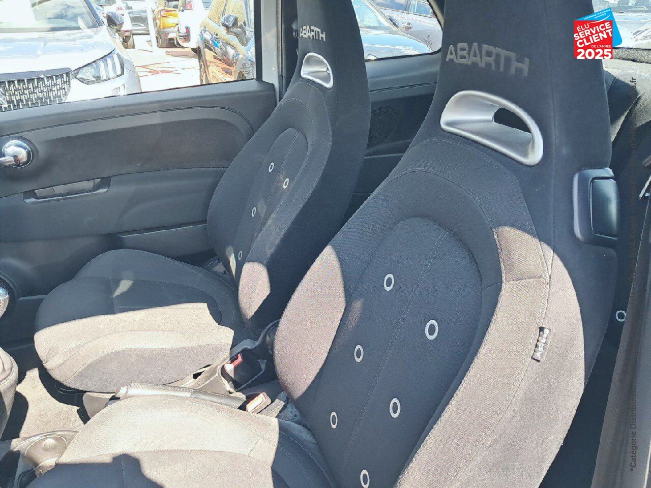 Véhicule d'occasion ABARTH 500 1.4 TURBO T-JET 145CH 595 MY17 GPS chez Volvo Epernay