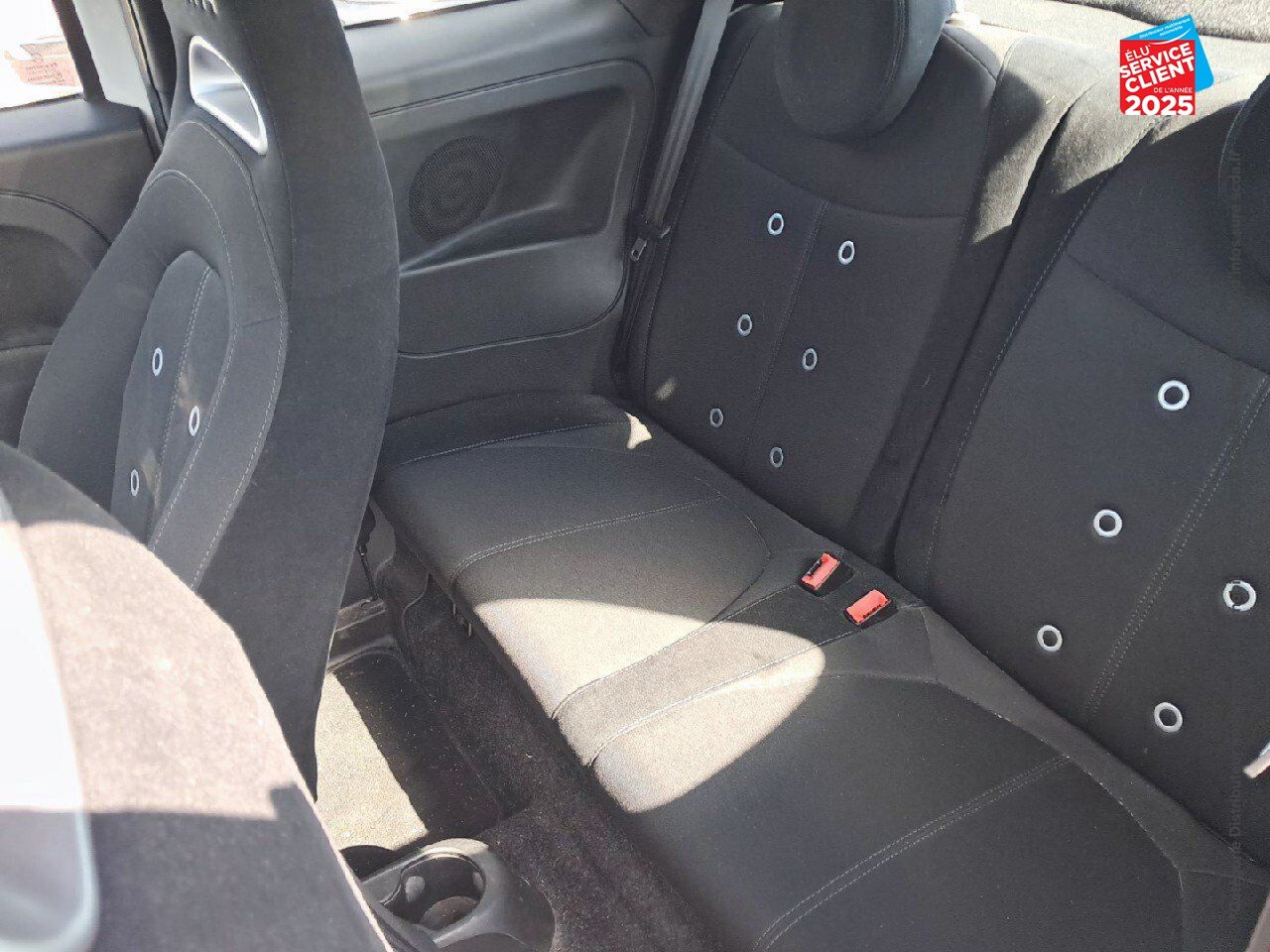 Véhicule d'occasion ABARTH 500 1.4 TURBO T-JET 145CH 595 MY17 GPS chez Volvo Epernay