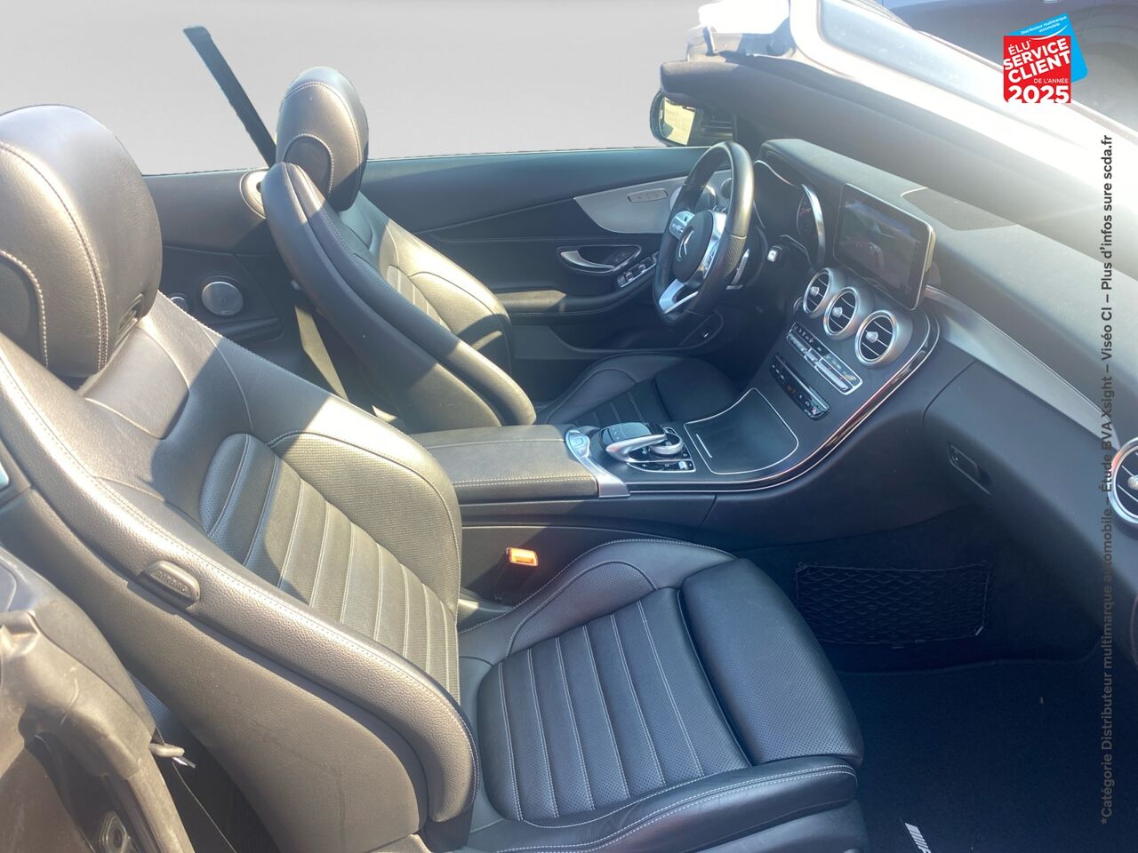 Véhicule d'occasion MERCEDES-BENZ CLASSE C CABRIOLET 200 184CH AMG LINE 9G-TRONIC EURO6D-T SIEGES CHAUF/CUIR GPS CAMERA chez Jaguar Metz