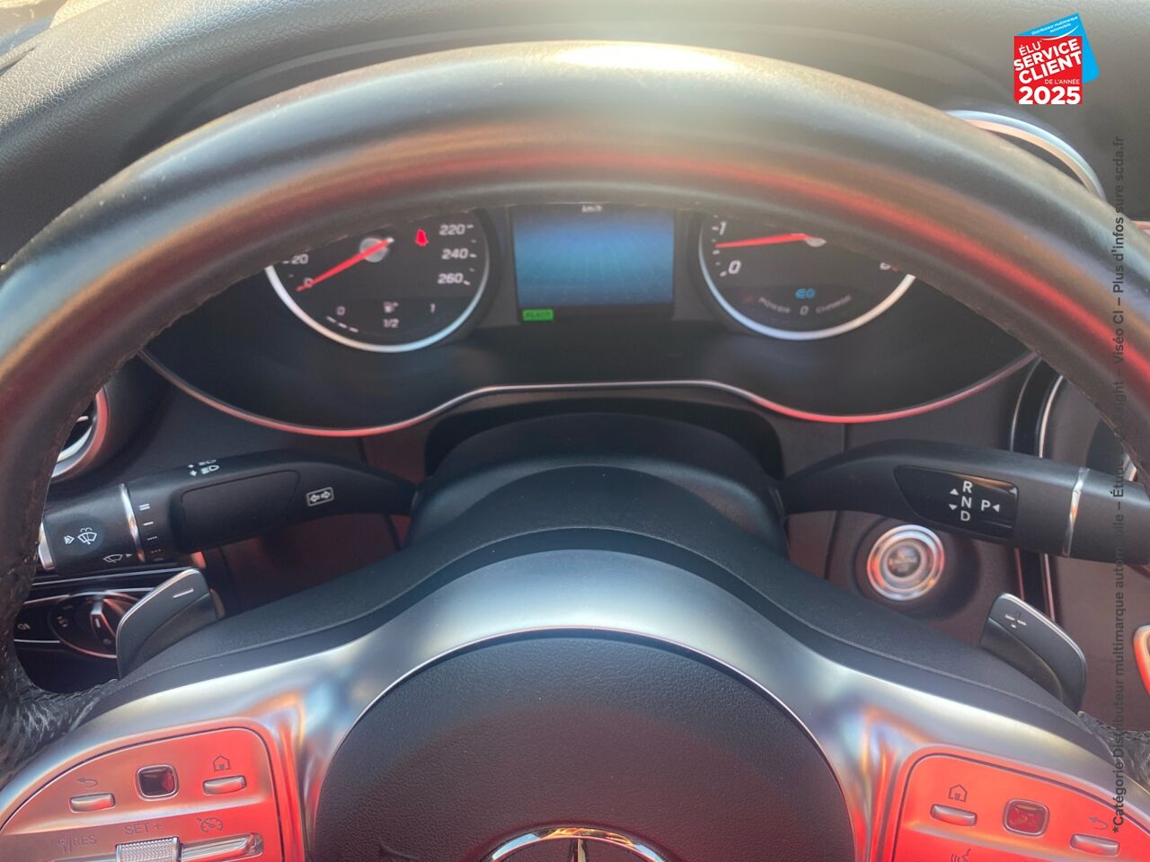 Véhicule d'occasion MERCEDES-BENZ CLASSE C CABRIOLET 200 184CH AMG LINE 9G-TRONIC EURO6D-T SIEGES CHAUF/CUIR GPS CAMERA chez Jaguar Metz