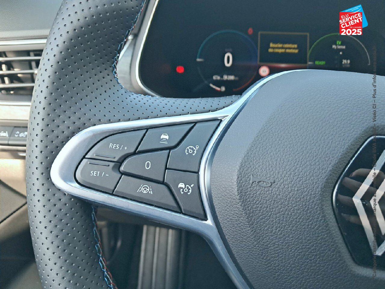 Véhicule d'occasion RENAULT ARKANA 1.6 E-TECH 145CH FULL HYBRID ESPRIT ALPINE -23 TOUVRANT SIEGES CHAUF GPS CAMERA chez Opel Thionville