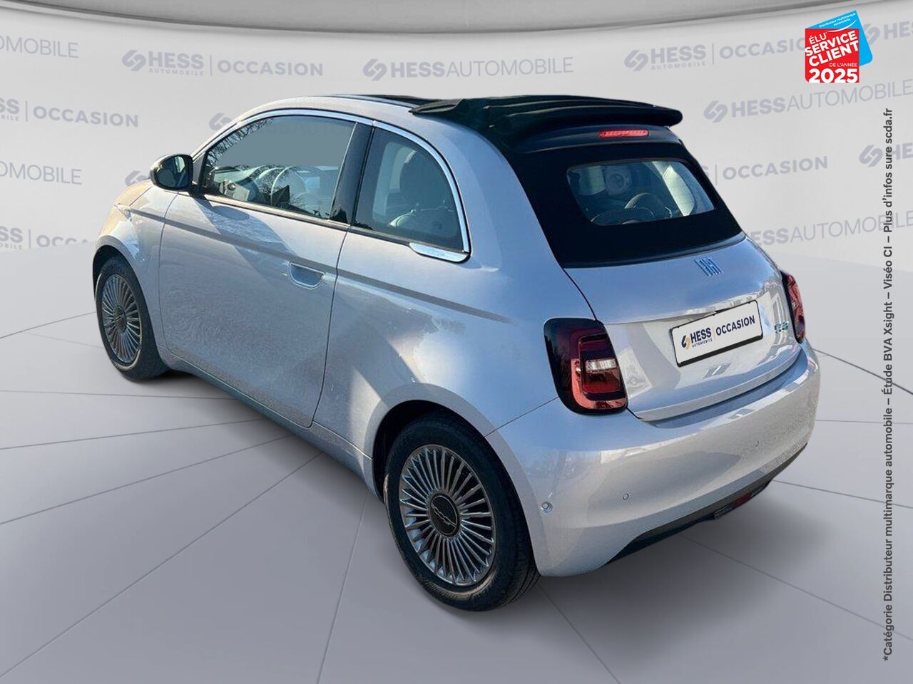 Véhicule d'occasion FIAT 500C E 118CH PACK CONFORT STYLE MY24 chez Renault Strasbourg