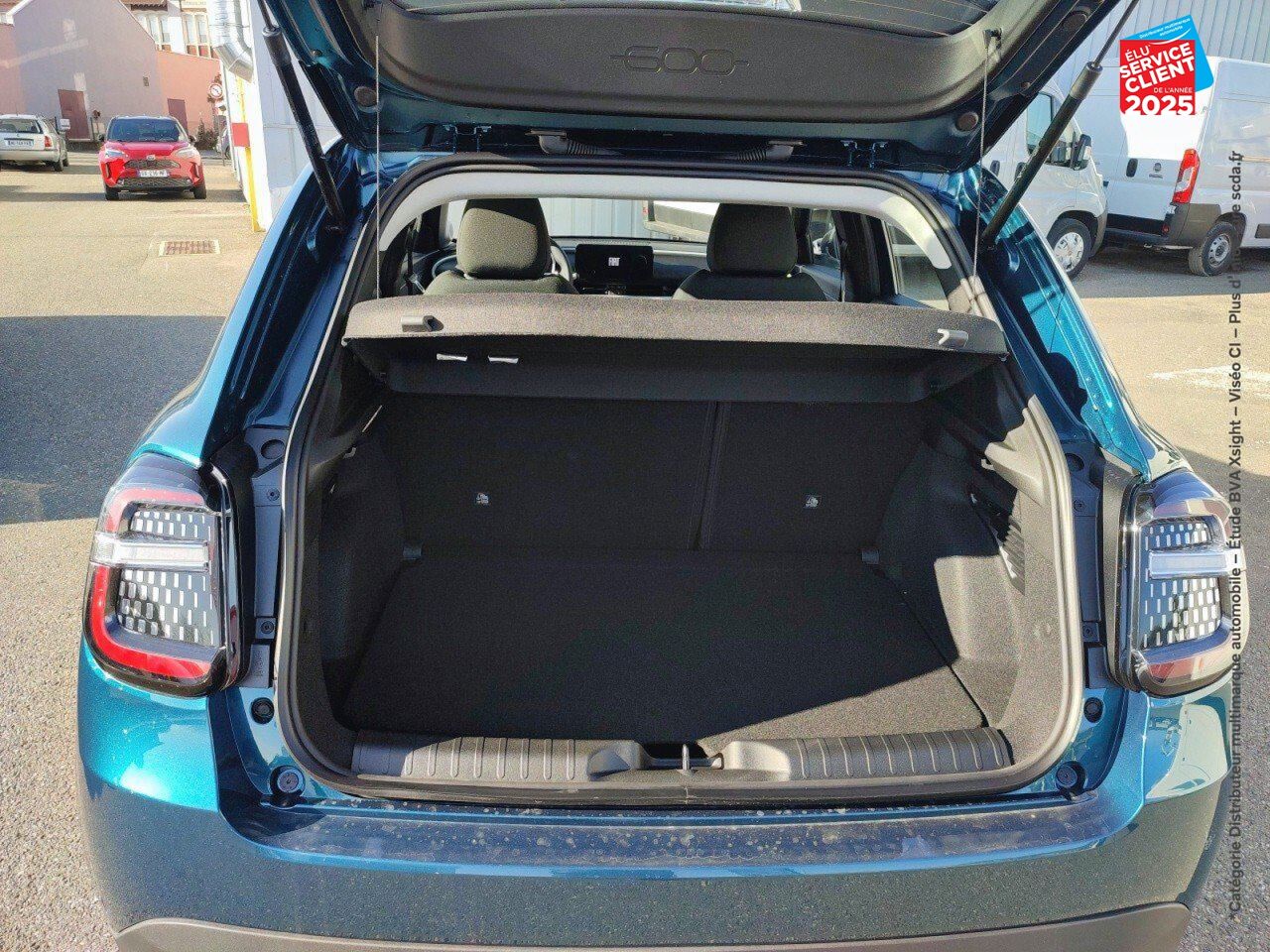 Véhicule d'occasion FIAT 600 1.2 HYBRID 100CH PACK CONFORT DCT6 chez Opel Beaune