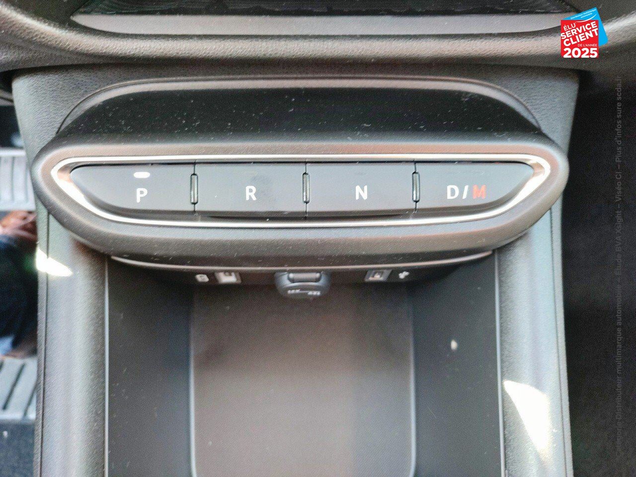 Véhicule d'occasion FIAT 600 1.2 HYBRID 100CH PACK CONFORT DCT6 chez Opel Beaune