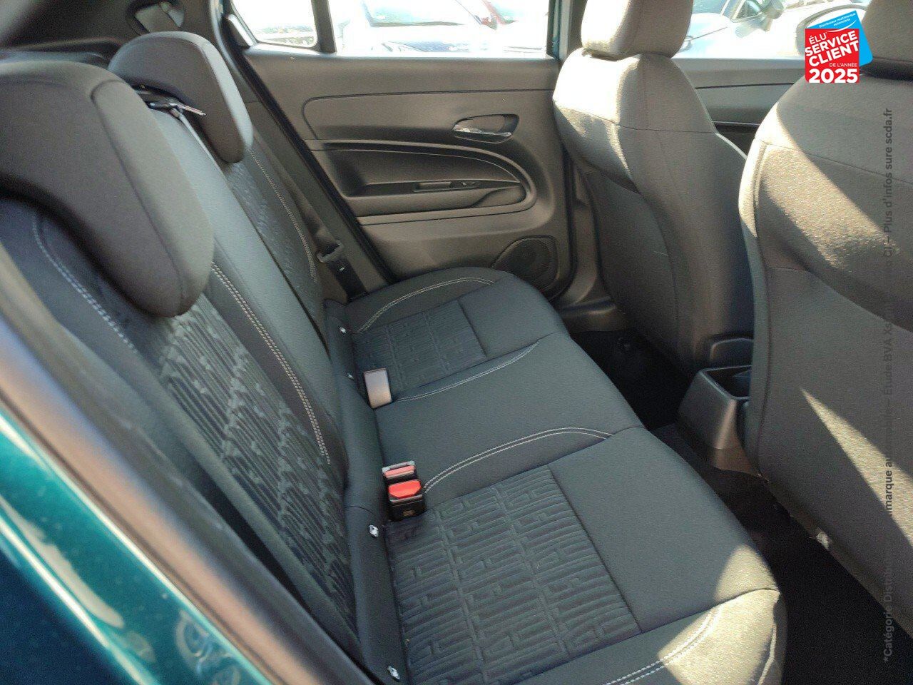 Véhicule d'occasion FIAT 600 1.2 HYBRID 100CH PACK CONFORT DCT6 chez Opel Beaune