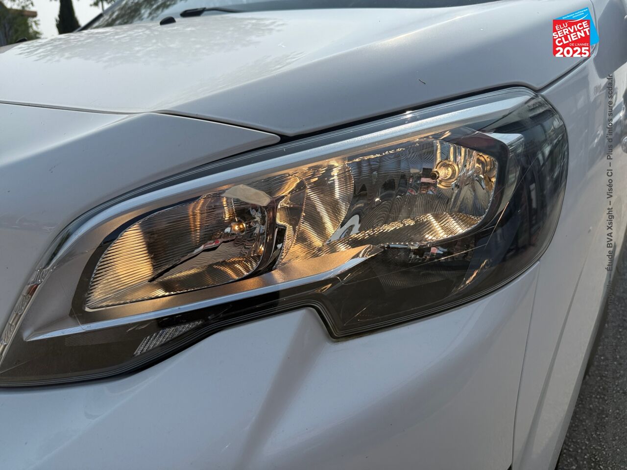 Véhicule d'occasion PEUGEOT EXPERT FG STANDARD 1.5 BLUEHDI 120CH S/S PREMIUM GPS CAMERA CARPLAY chez Renault Saint-Louis