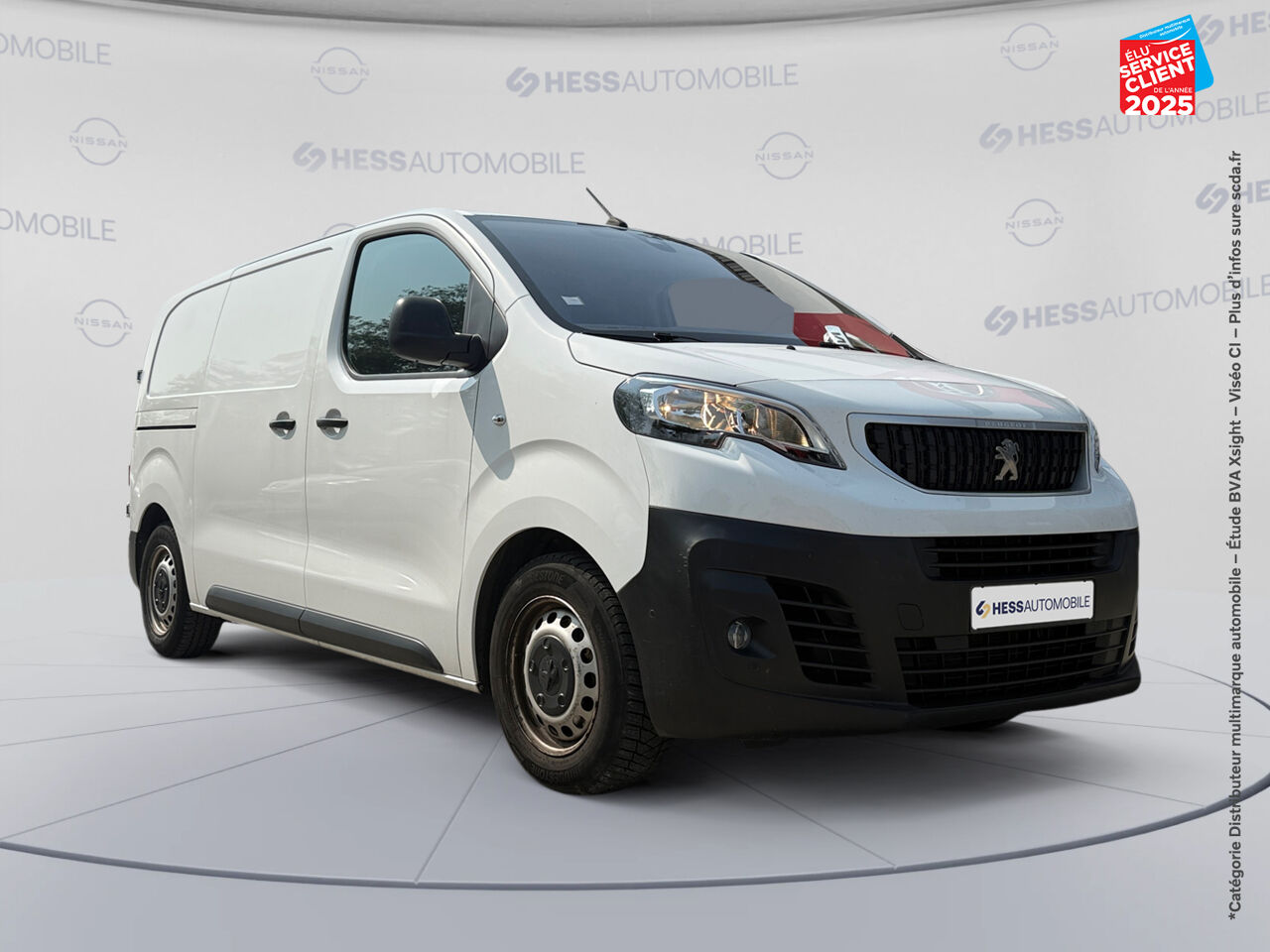 Véhicule d'occasion PEUGEOT EXPERT FG STANDARD 1.5 BLUEHDI 120CH S/S PREMIUM GPS CAMERA CARPLAY chez Renault Saint-Louis