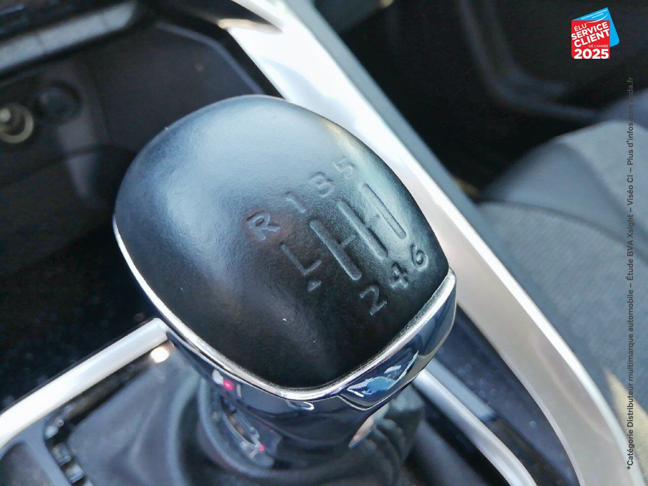 Véhicule d'occasion PEUGEOT 3008 1.2 PURETECH 130CH E6.C ALLURE SS chez Toyota Sarreguemines