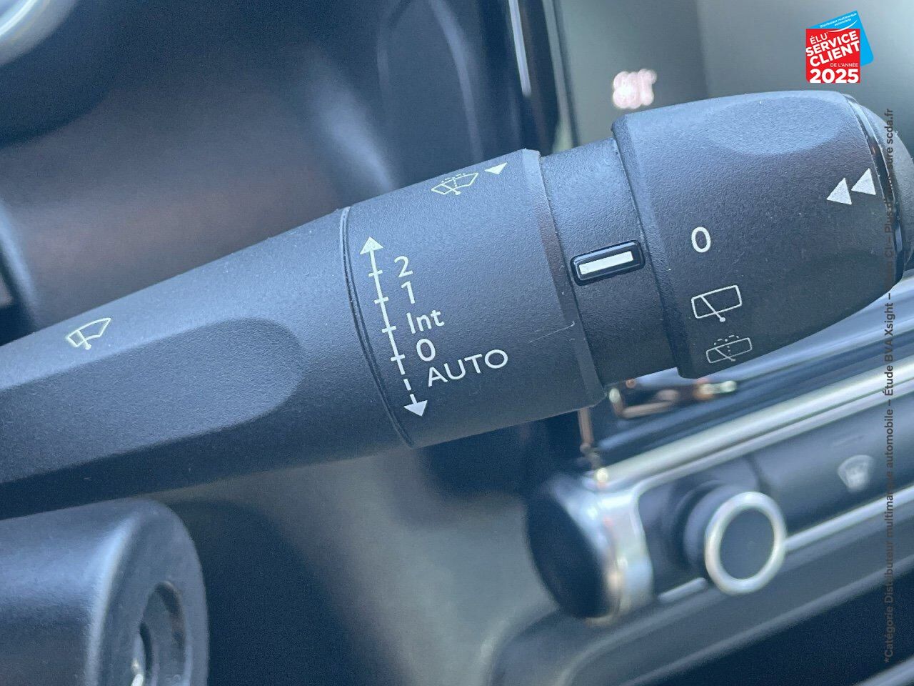 Véhicule d'occasion CITROEN C3 AIRCROSS PURETECH 110CH S/S SHINE E6.D 6CV GPS CAMERA chez Renault Strasbourg