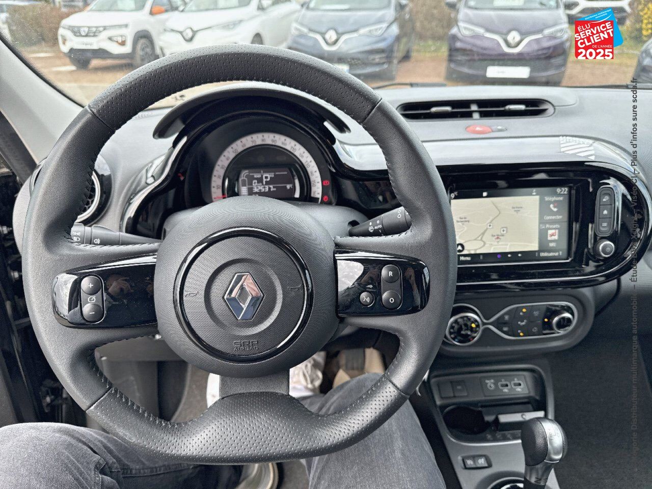 Véhicule d'occasion RENAULT TWINGO E-TECH ELECTRIC URBAN NIGHT R80 ACHAT INTEGRAL - 21MY GPS CAMERA chez Opel Verdun