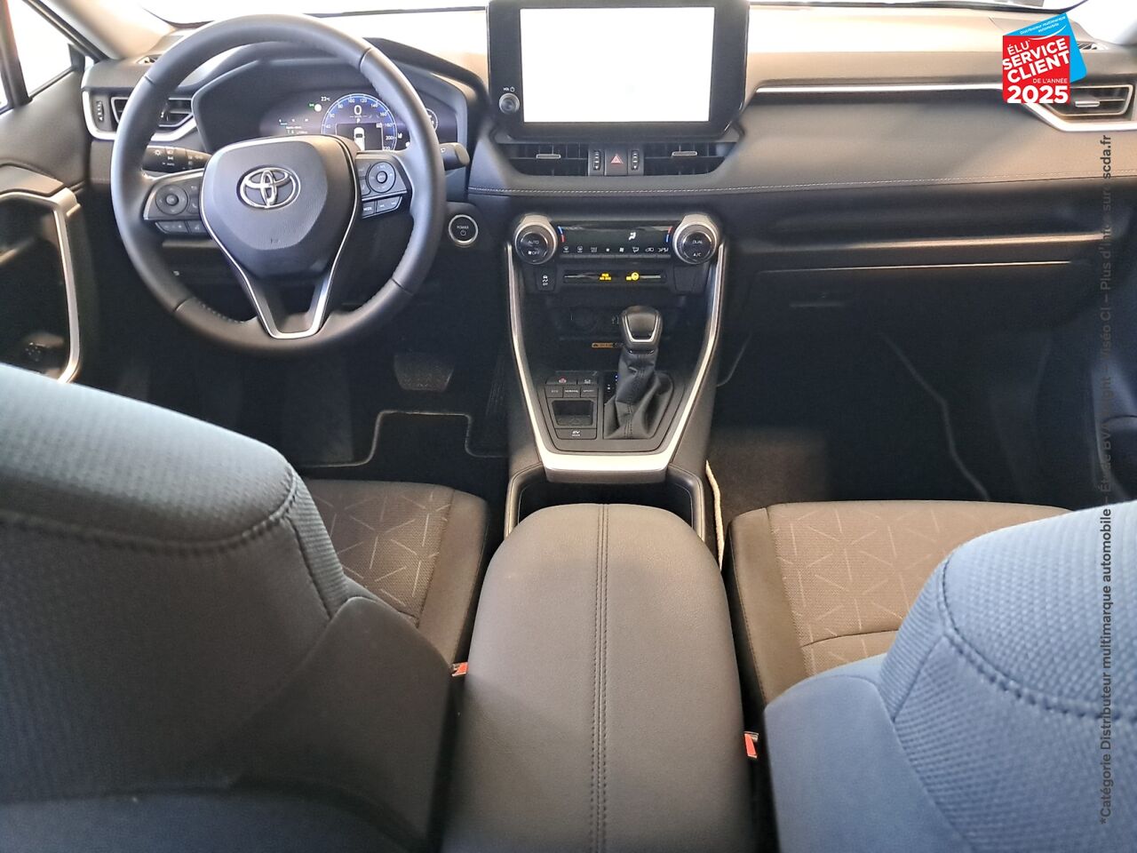 Véhicule d'occasion TOYOTA RAV4 2.5 HYBRIDE 218CH DYNAMIC 2WD MY24 chez Toyota Bar le Duc