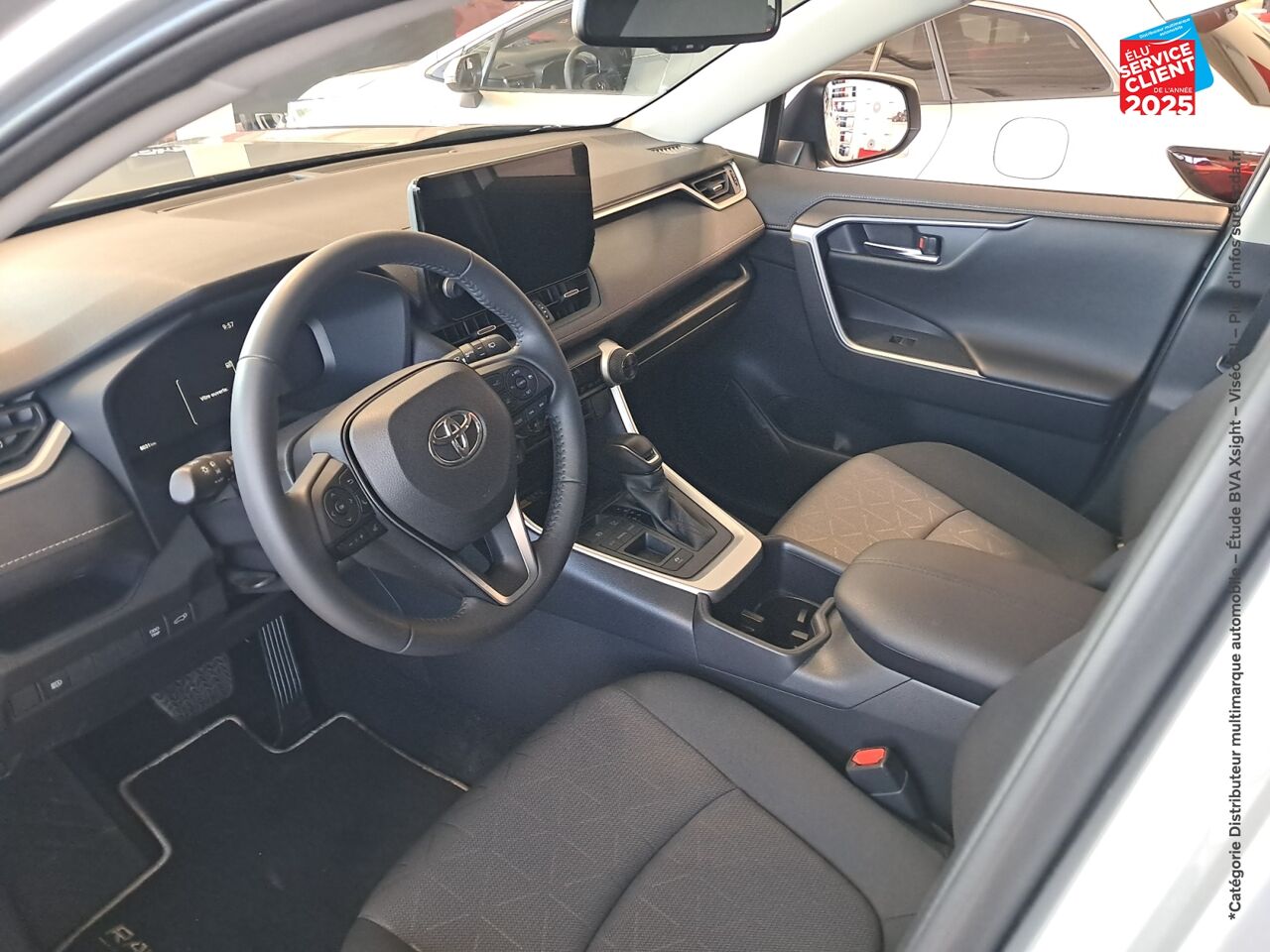 Véhicule d'occasion TOYOTA RAV4 2.5 HYBRIDE 218CH DYNAMIC 2WD MY24 chez Toyota Bar le Duc