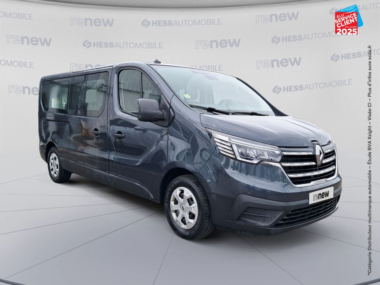Véhicule d'occasion RENAULT TRAFIC COMBI L2 2.0 BLUE DCI 150CH SS ZEN 8 PLACES chez Renault Belfort