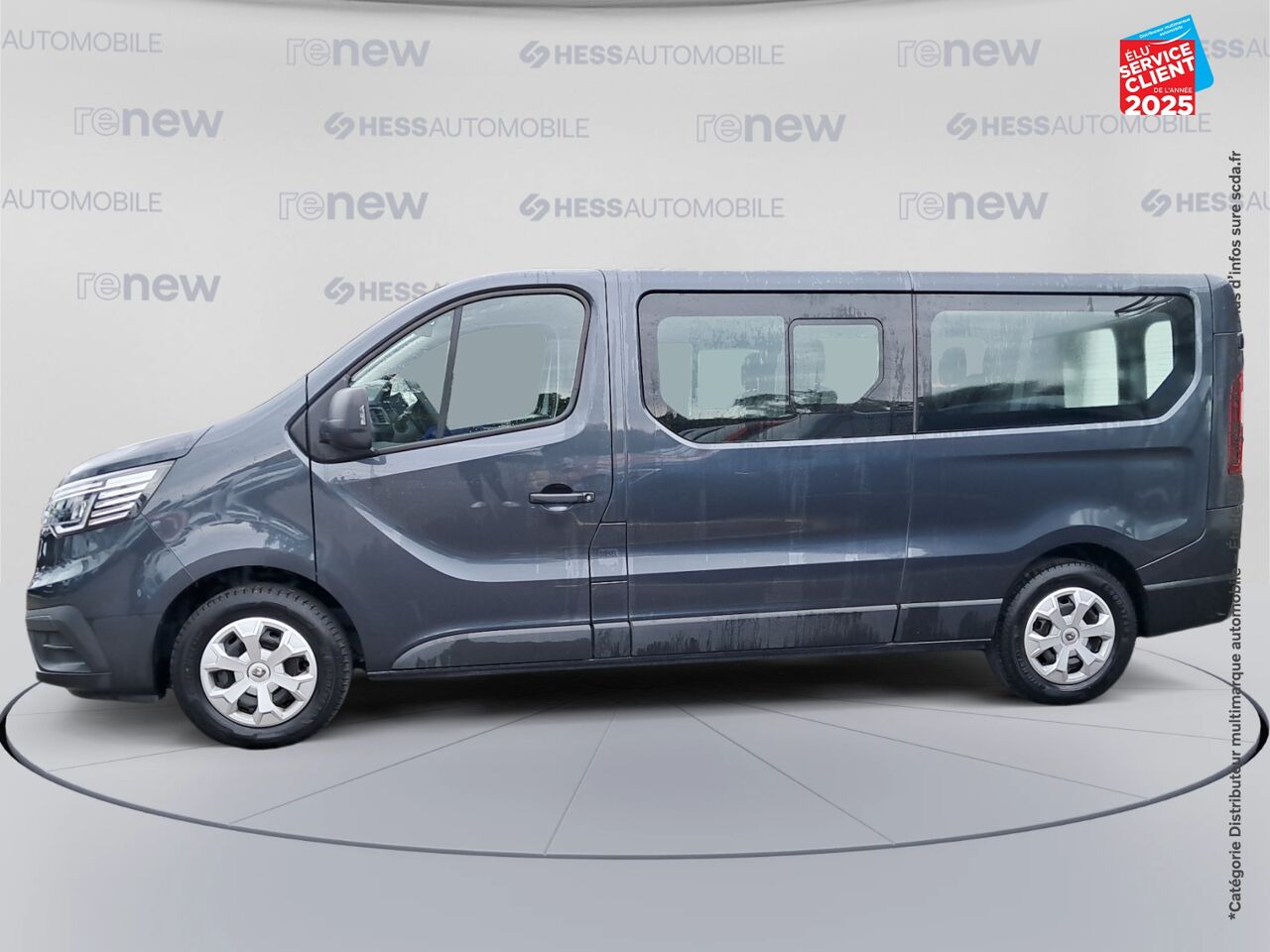 Véhicule d'occasion RENAULT TRAFIC COMBI L2 2.0 BLUE DCI 150CH SS ZEN 8 PLACES chez Renault Belfort