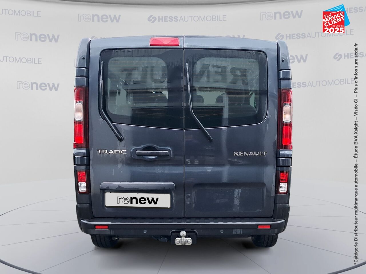 Véhicule d'occasion RENAULT TRAFIC COMBI L2 2.0 BLUE DCI 150CH SS ZEN 8 PLACES chez Renault Belfort