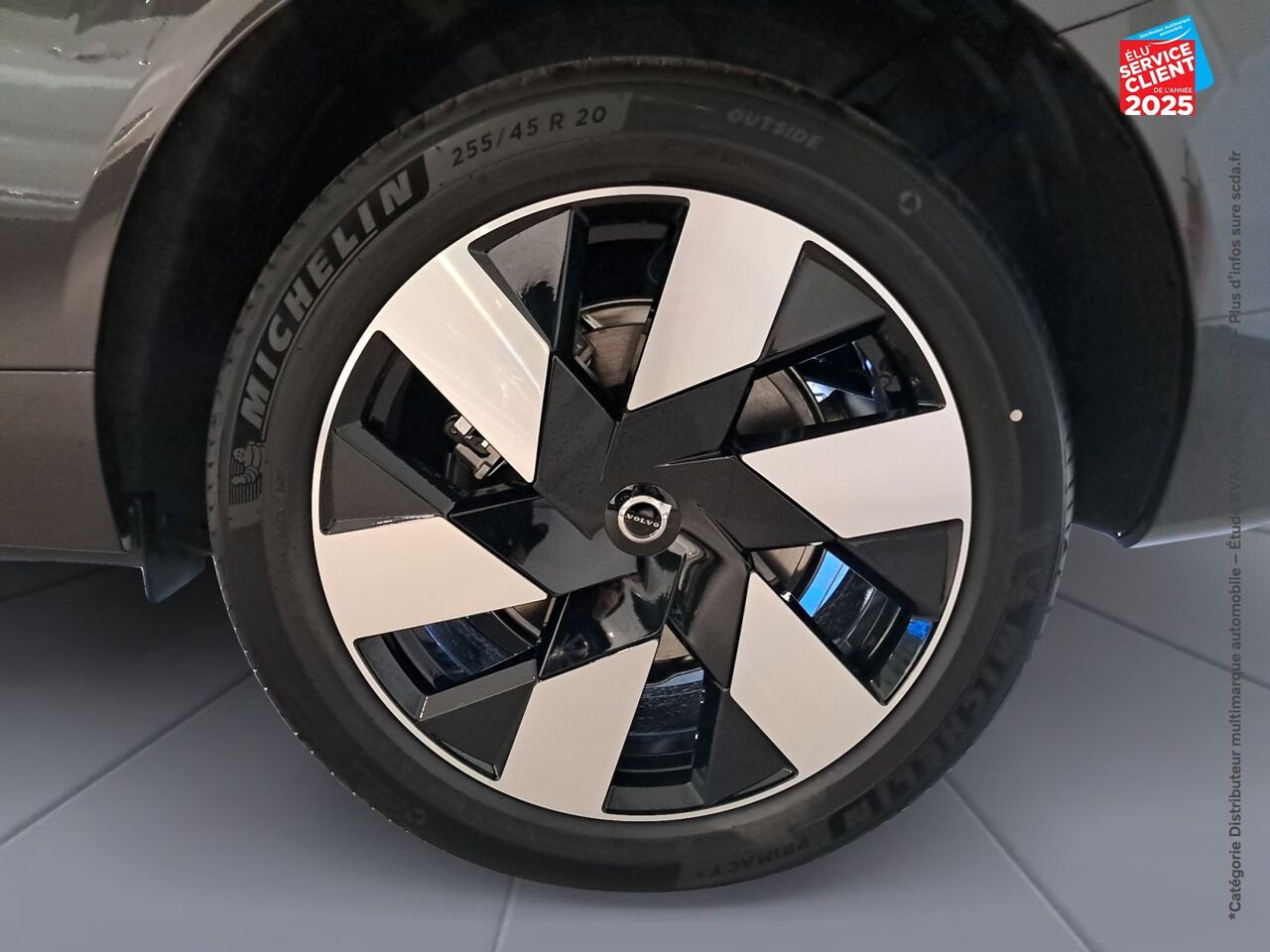 Véhicule neuf VOLVO XC60 T6 AWD 253 + 145CH ULTRA STYLE CHROME GEARTRONIC chez Volvo Strasbourg