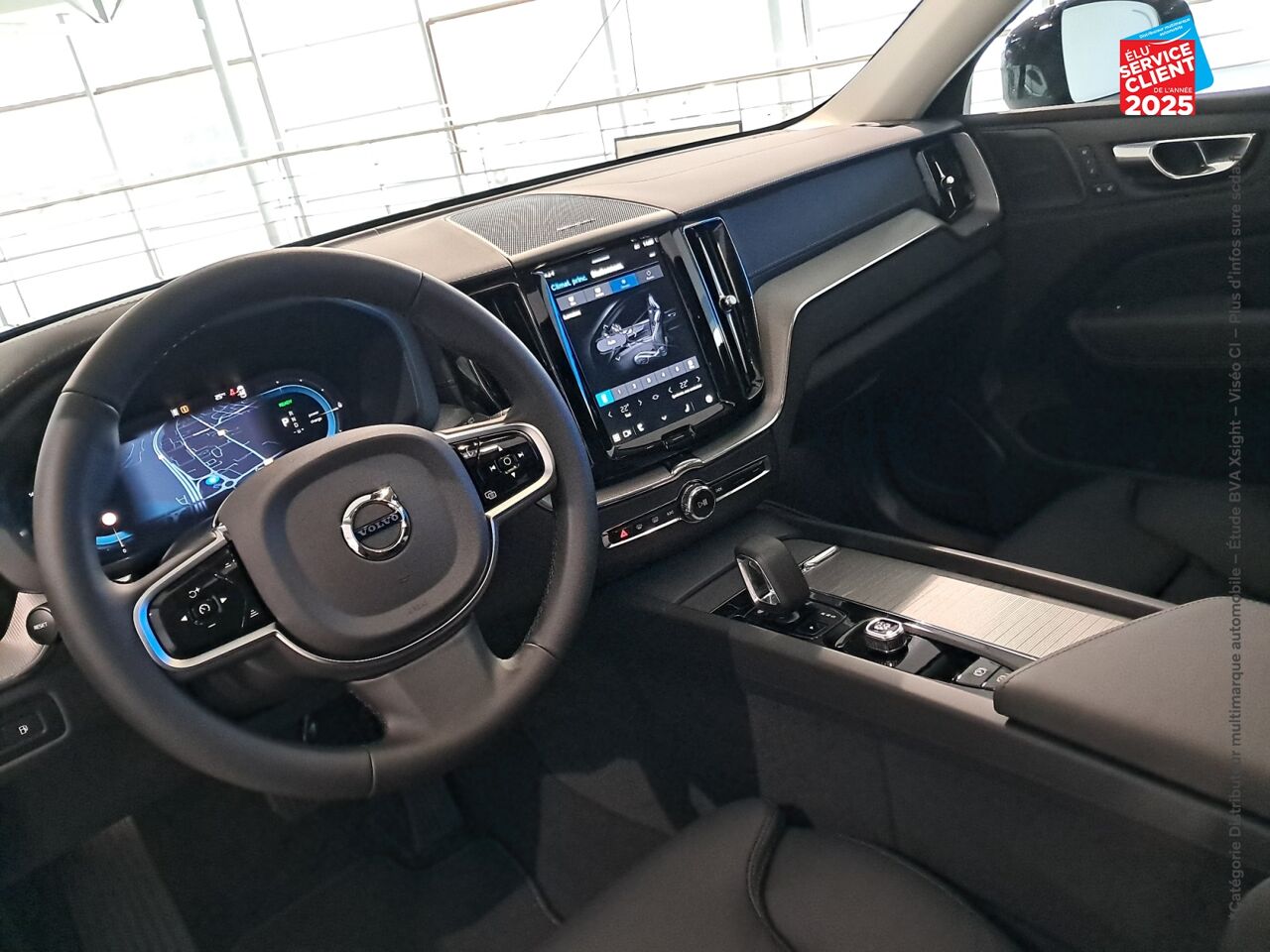 Véhicule neuf VOLVO XC60 T6 AWD 253 + 145CH ULTRA STYLE CHROME GEARTRONIC chez Volvo Strasbourg