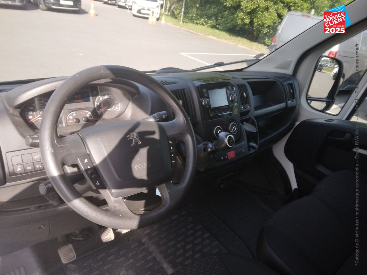 Véhicule d'occasion PEUGEOT BOXER FG 330 L2H2 2.2 BLUEHDI SS 120CH PREMIUM chez Renault Colmar