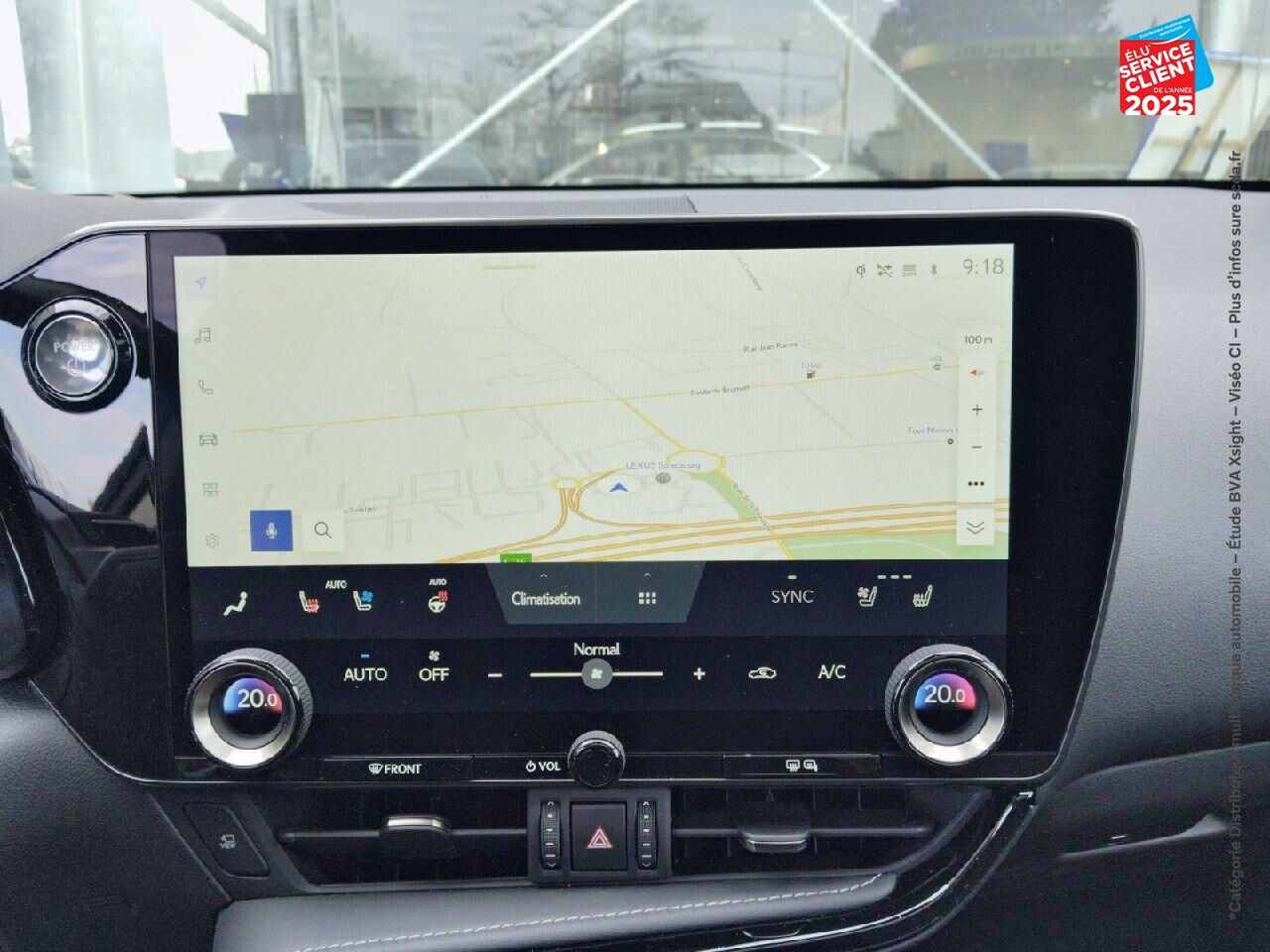 Véhicule d'occasion LEXUS NX 450H+ EXECUTIVE 4WD MY24 TOUVRANT SIEGES CHAUF/VENTIL/CUIR VOLANT CHAUF GPS CAMERA HUD chez BMW Colmar