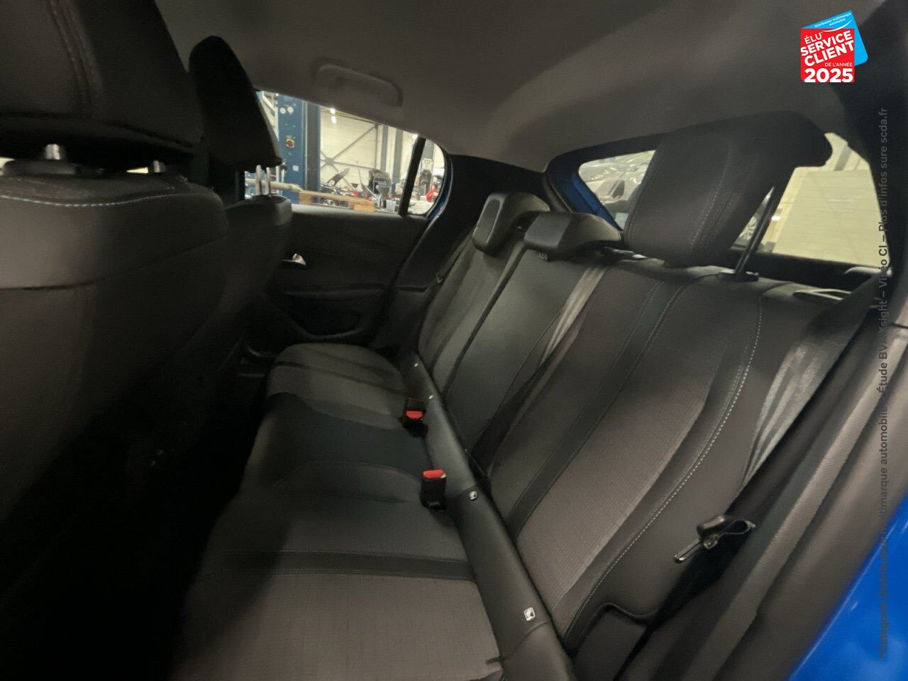 Véhicule d'occasion PEUGEOT 208 1.2 PURETECH 100CH S/S ALLURE PACK chez Fiat Strasbourg
