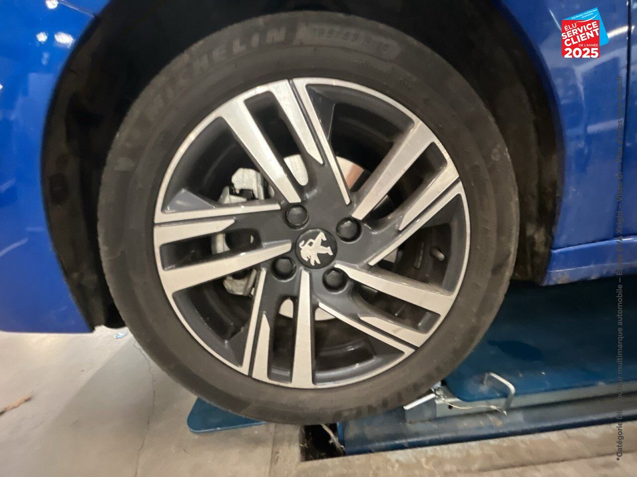 Véhicule d'occasion PEUGEOT 208 1.2 PURETECH 100CH S/S ALLURE PACK chez Fiat Strasbourg