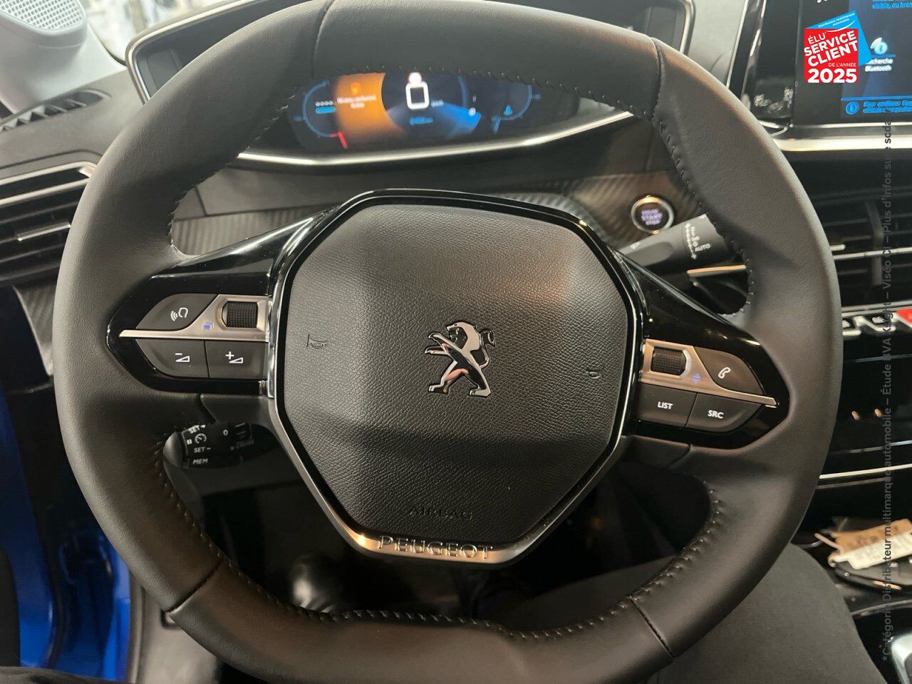 Véhicule d'occasion PEUGEOT 208 1.2 PURETECH 100CH S/S ALLURE PACK chez Fiat Strasbourg