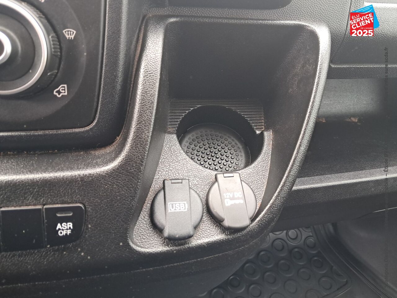 Véhicule d'occasion CITROEN JUMPER FG 30 L2H2 2.2 BLUEHDI 120 S/S DRIVER CAMERA chez Dacia Belfort