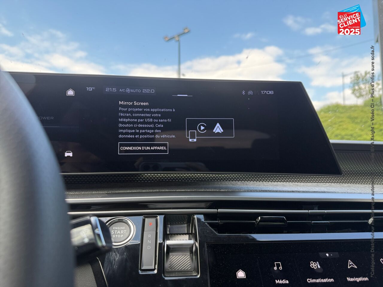 Véhicule d'occasion PEUGEOT 3008 ELECTRIQUE 210CH BATTERIE 73 KWH GT chez Hyundai Reims