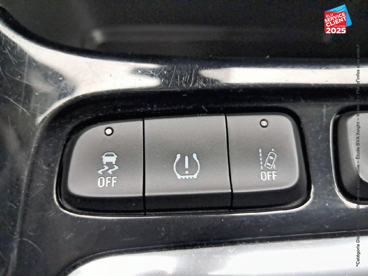 Véhicule d'occasion OPEL CROSSLAND X 1.2 TURBO 110CH INNOVATION BVA EURO 6D-T chez Opel Saint-Dizier