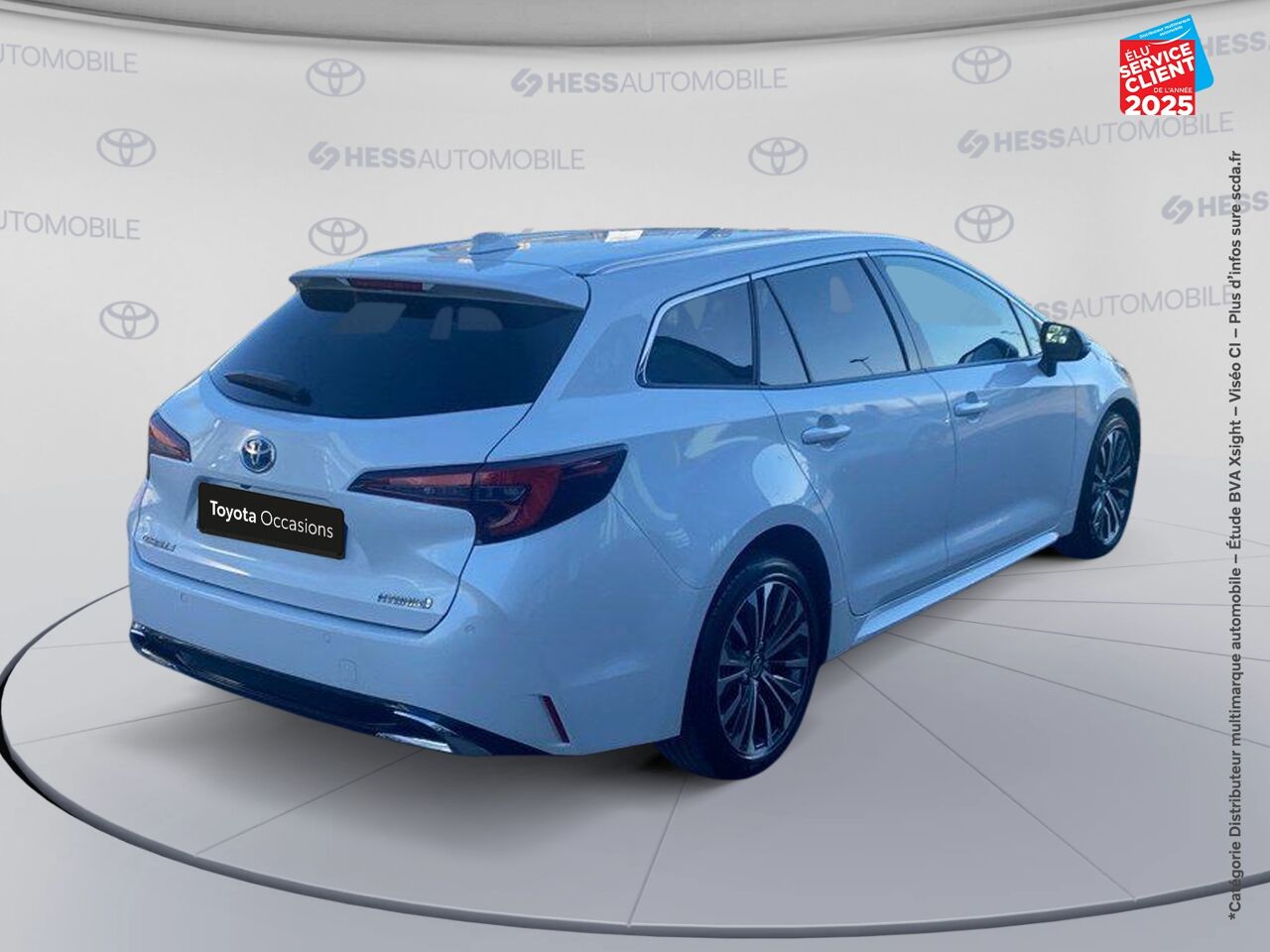 Véhicule d'occasion TOYOTA COROLLA TOURING SPT 1.8 140CH DESIGN MY23 SIEGES CHAUF CAMERA chez Toyota Metz