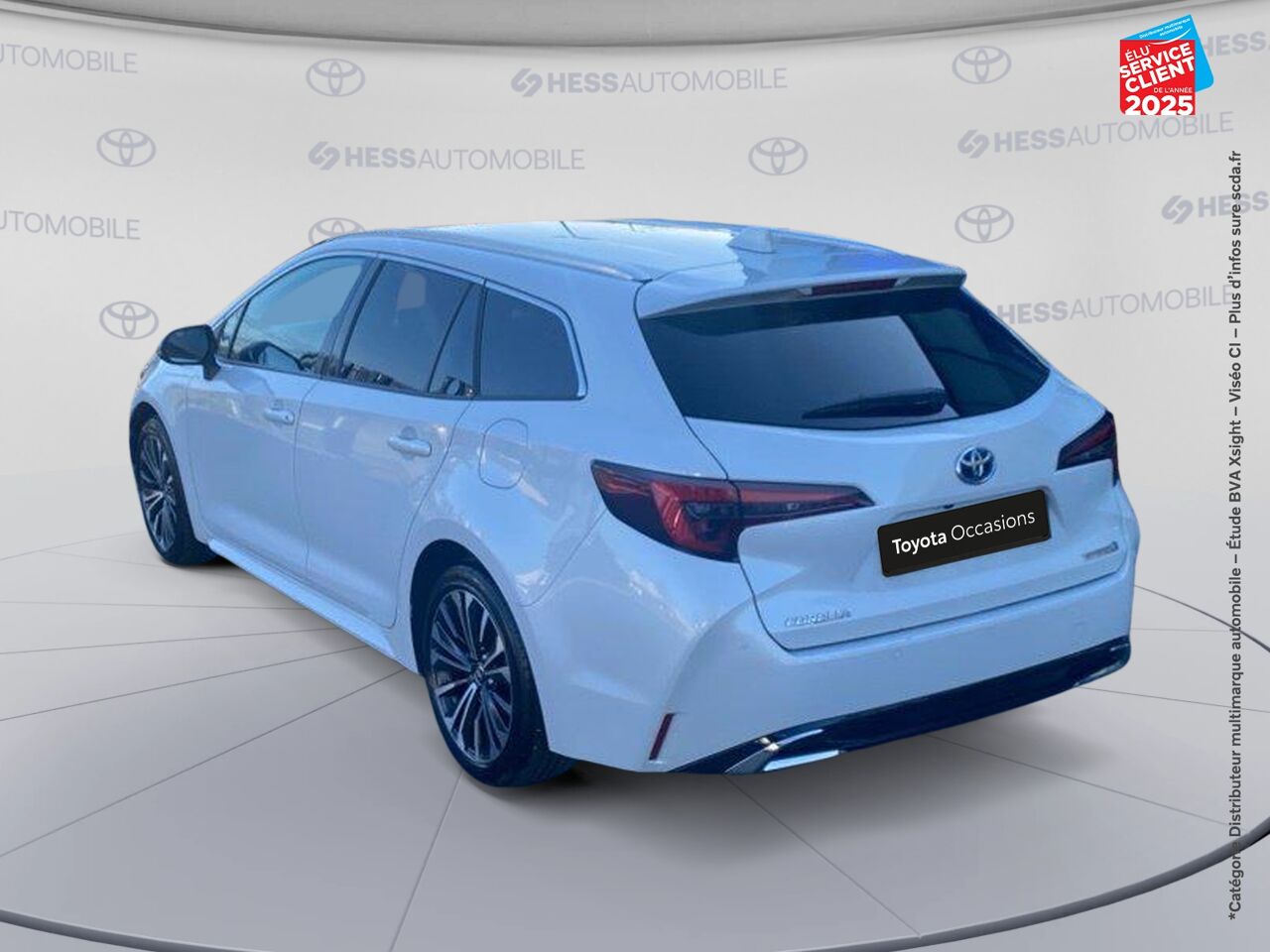 Véhicule d'occasion TOYOTA COROLLA TOURING SPT 1.8 140CH DESIGN MY23 SIEGES CHAUF CAMERA chez Toyota Metz