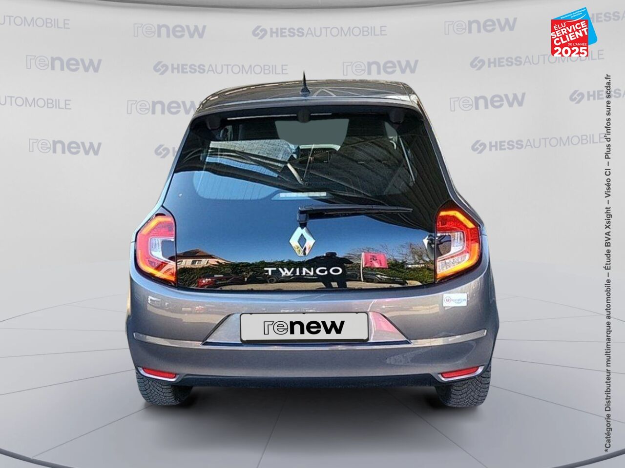 Véhicule d'occasion RENAULT TWINGO E-TECH ELECTRIC EQUILIBRE R80 ACHAT INTEGRAL chez Opel Charleville