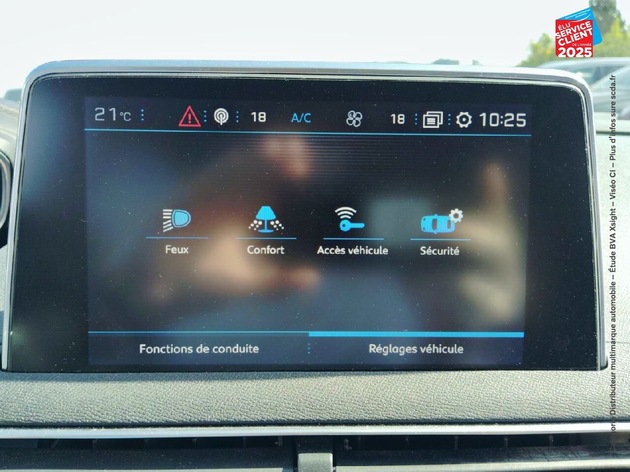 Véhicule d'occasion PEUGEOT 3008 1.2 PURETECH 130CH ACTIVE BUSINESS S/S EAT6 GPS chez Hyundai Epernay