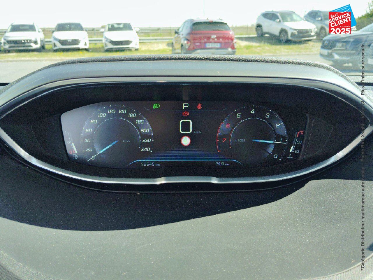 Véhicule d'occasion PEUGEOT 3008 1.2 PURETECH 130CH ACTIVE BUSINESS S/S EAT6 GPS chez Hyundai Epernay
