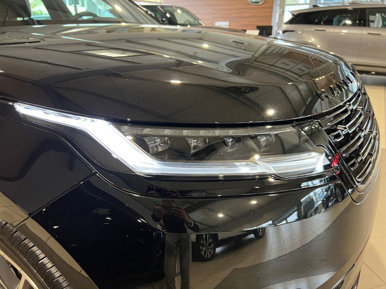 chez Land Rover Strasbourg
