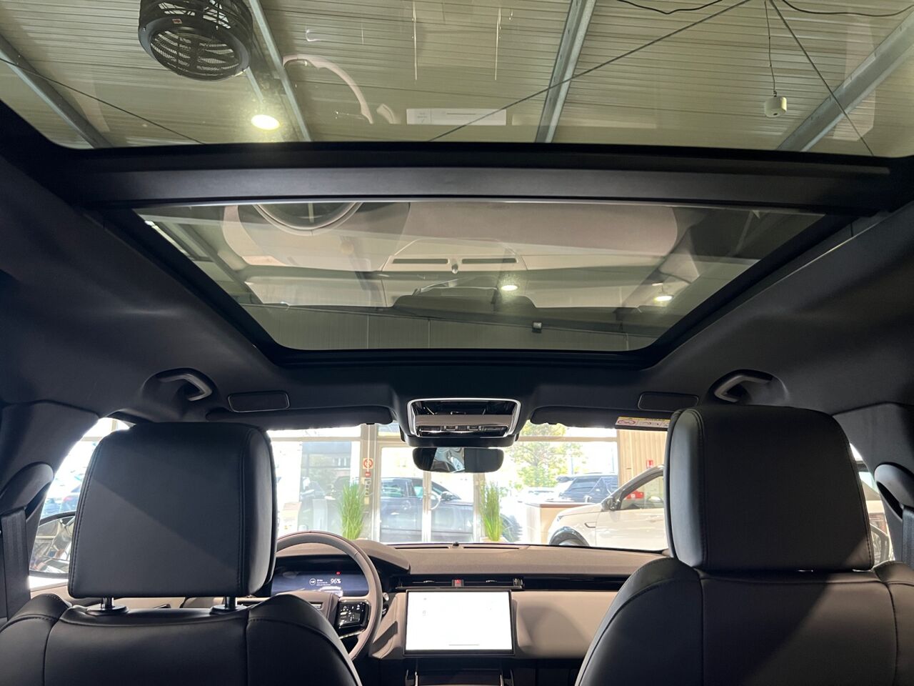 chez Land Rover Strasbourg